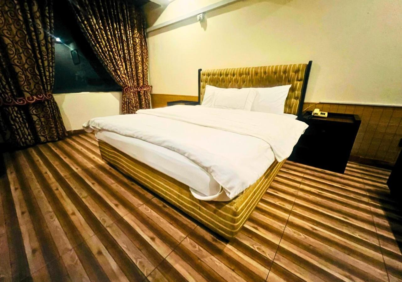 New Islamabad Hotel Exterior photo