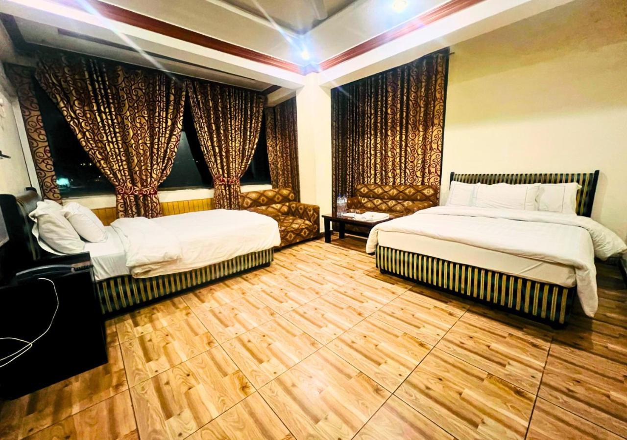 New Islamabad Hotel Exterior photo